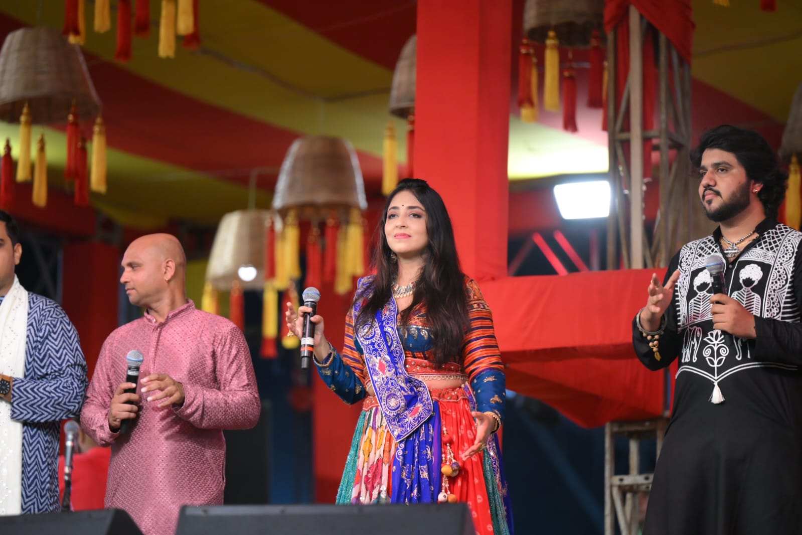 વડોદરા મહાનગરપાલિકા દ્વારા રાત્રી બિફોર નવરાત્રી 2025 ની ભવ્ય ઉજવણી