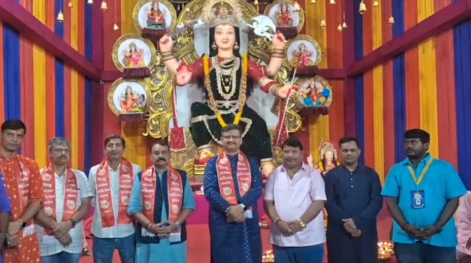 શિશુ ગરબા મહોત્સવમાં ચોથા દિવસે રાજકીય અગ્રણીઓ સહિત મહાનુભાવો ઉપસ્થિત રહ્યા 