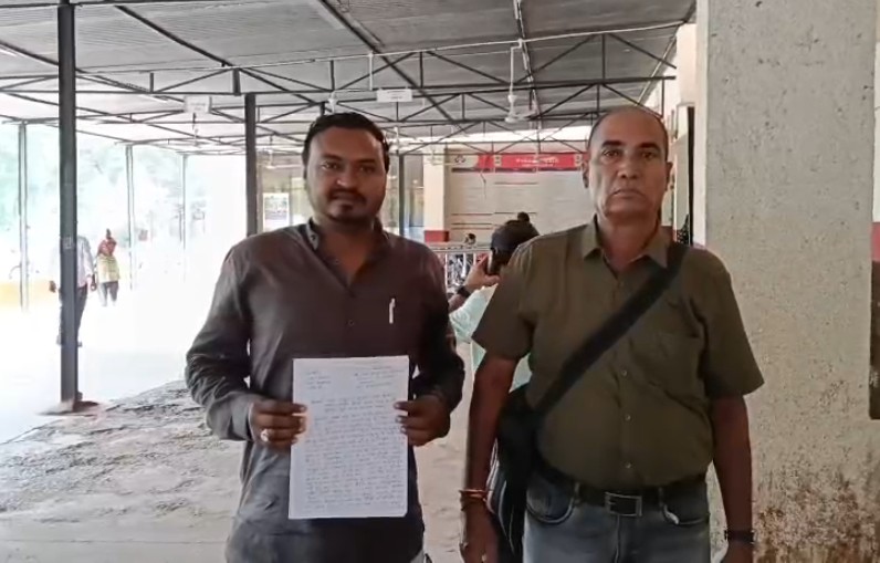 મયુર ડાઈ કેમ કંપનીએ કામદારના પગારમાંથી સારવાર ખર્ચ વસૂલતા વિવાદ