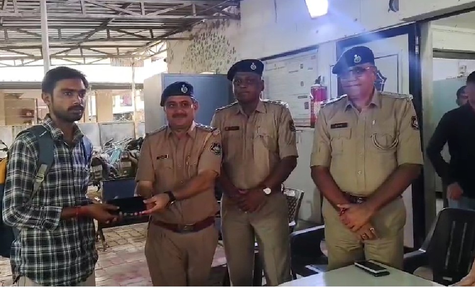 તેરા તુજકો અર્પણ કાર્યક્રમ અંતર્ગત ફરિયાદીને ૨૬ લાખના મુદામાલ પરત કરવામાં આવ્યો