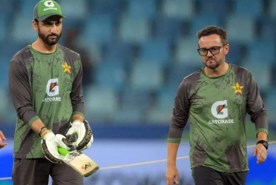 પાકિસ્તાની ટીમ પોતાની મેચ ફી ભારતના હુમલામાં માર્યા ગયેલા નાગરિકો માટે દાન કરશે