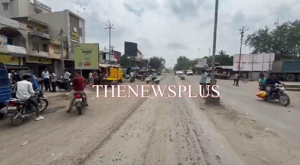 ખાનગી જગ્યામાં પેવર બ્લોકની કામગીરી કરવામાં આવતા વિવિધ આક્ષેપ સાથે મુખ્યમંત્રીને રજૂઆત કરવામાં આવી હતી