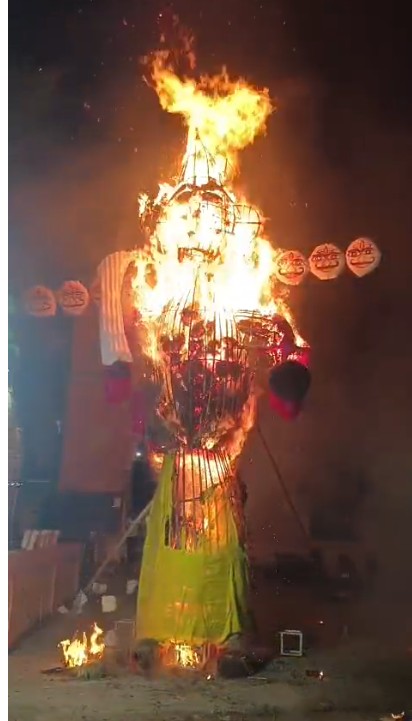 પાદરા તાલુકાના દરાપુરા ગામે ભવ્ય રાવણ દહન કાર્યક્રમ