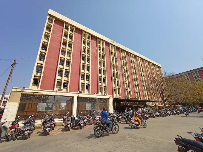 મામલતદાર પૂર્વની કચેરી અને જનસેવા કેન્દ્રનું સ્થળાંતર 