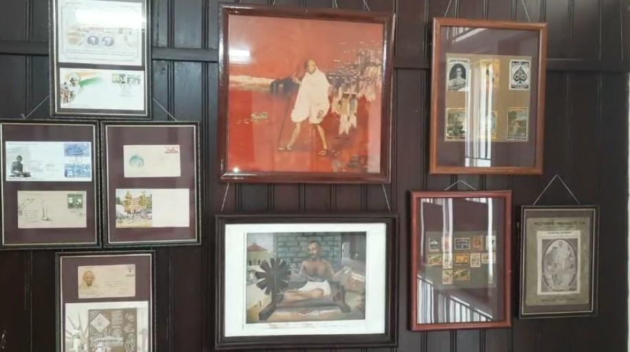 સંગ્રહકાર અતુલ શાહનું ગાંધીજી ઉપર અદભુત પ્રદર્શન 