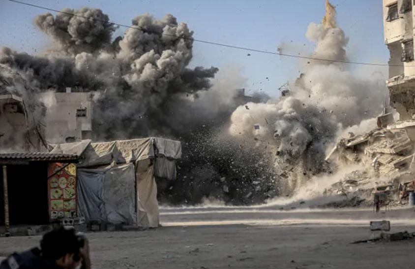 ટ્રમ્પે બોમ્બીંગ બંધ કરવા કહ્યું છતાં ઇઝરાયલે બોમ્બીંગ ચાલુ રાખ્યું