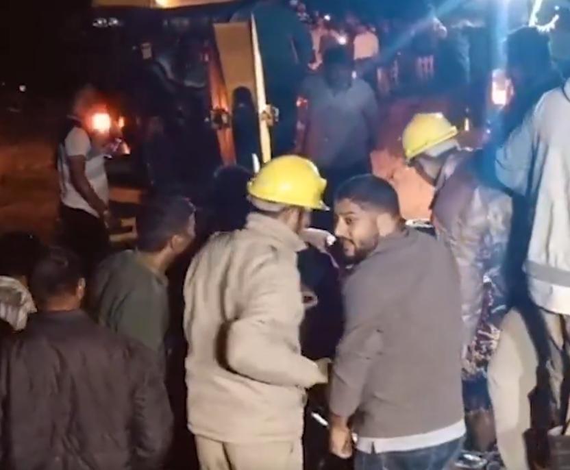 બિલાસપુરમાં ભૂસ્ખલનની દબાઈ બસ, મુસાફરો કાટમાળમાં દટાયા :18ના મૃતદેહ બહાર કઢાયા