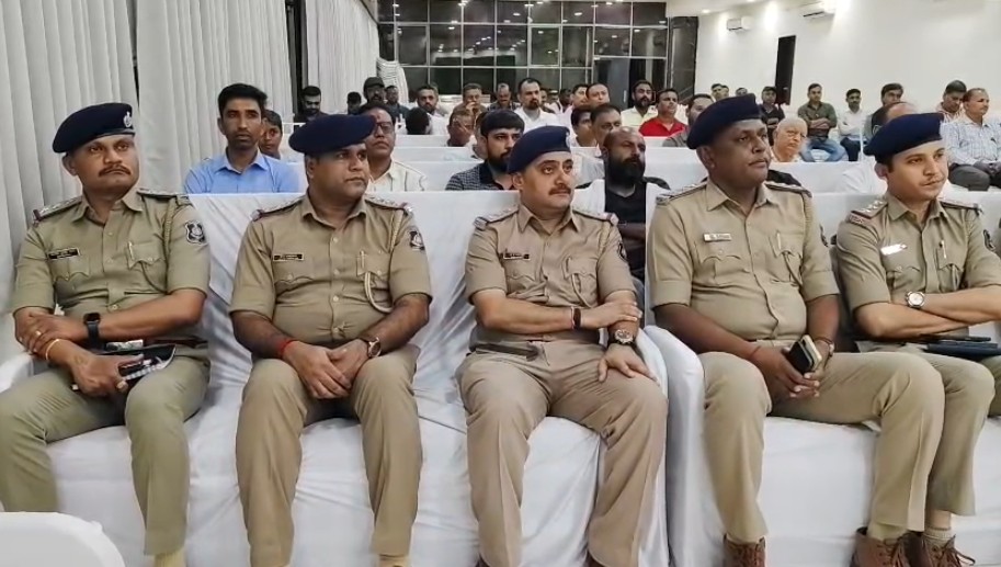 જ્વેલર્સની સુરક્ષા માટે પોલીસની સરાહનીય પહેલ