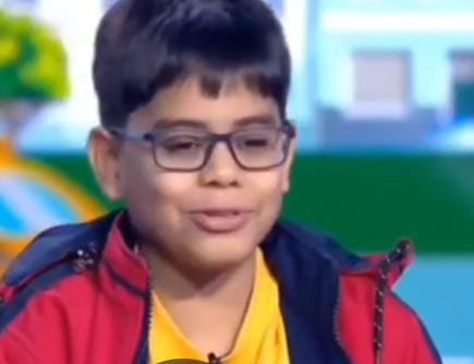 કૌન બનેગા કરોડપતિમાં ધો.5માં ભણતાં બાળકનું બિગ બી સાથે બિન્દાસ વર્તન: સર સવાલ તો પૂછો