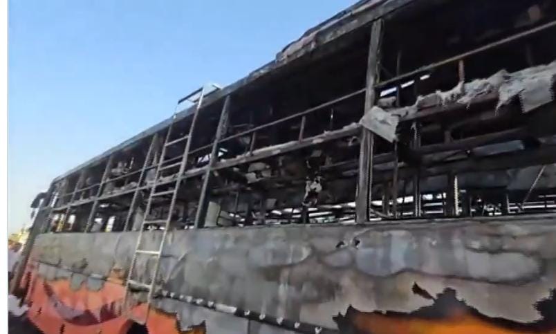 ખાનગી બસમાં ફટાકડાનું ગેરકાયદે પરિવહનથી જૈસલમેરમાં ખાનગી બસમાં ભીષણ આગ લાગી