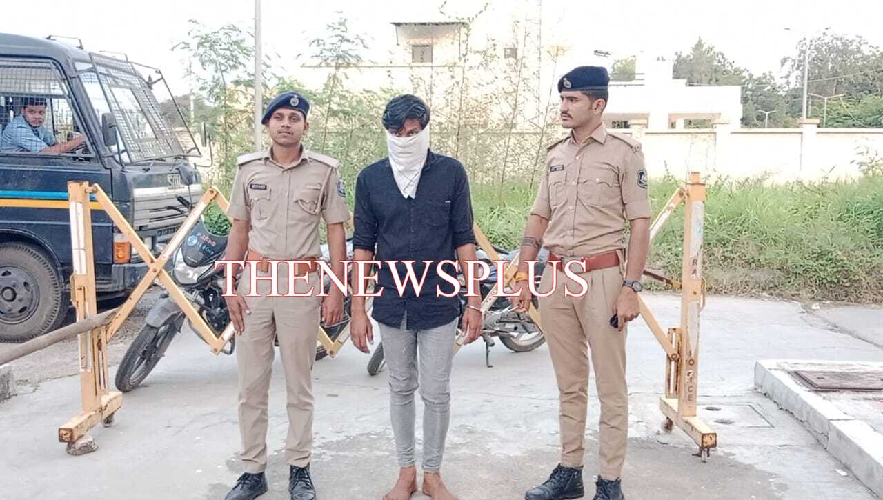 પોક્સો હેઠળના ગુનામાં સંડોવાયેલા આરોપીને સ્પેશિયલ પોક્સો કોર્ટ,સાવલી દ્વારા આજીવન કેદ તથા રૂ.1લાખના દંડની સજાનો હુકમ કર્યો