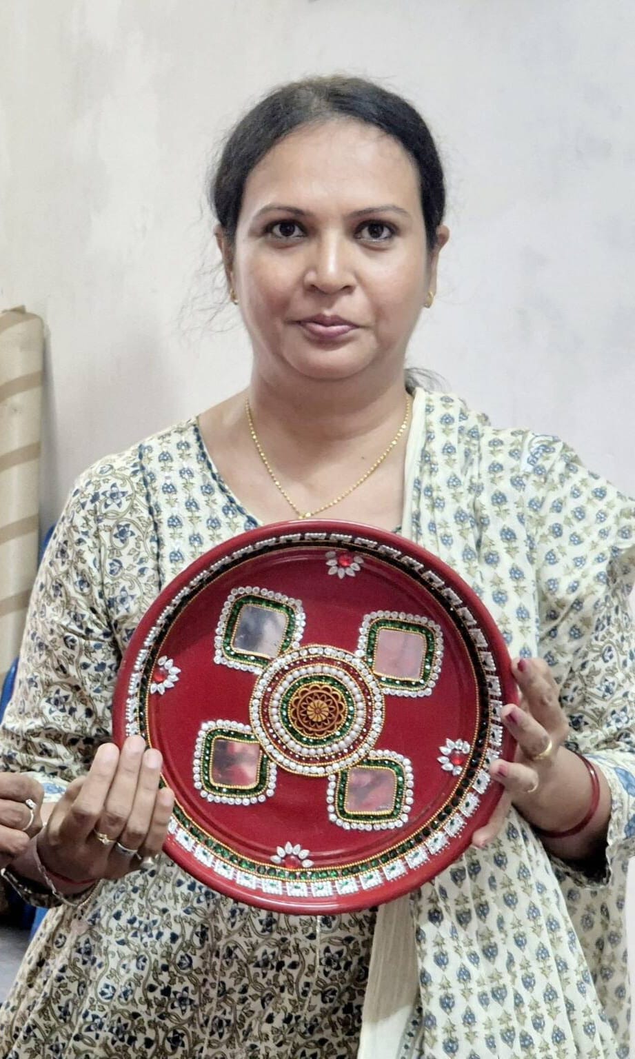 વડોદરાના ઈશિતાબેનના ડેકોરેટિવ આઇટમની ઓસ્ટ્રેલિયા અને કેનેડા સુધી માંગ