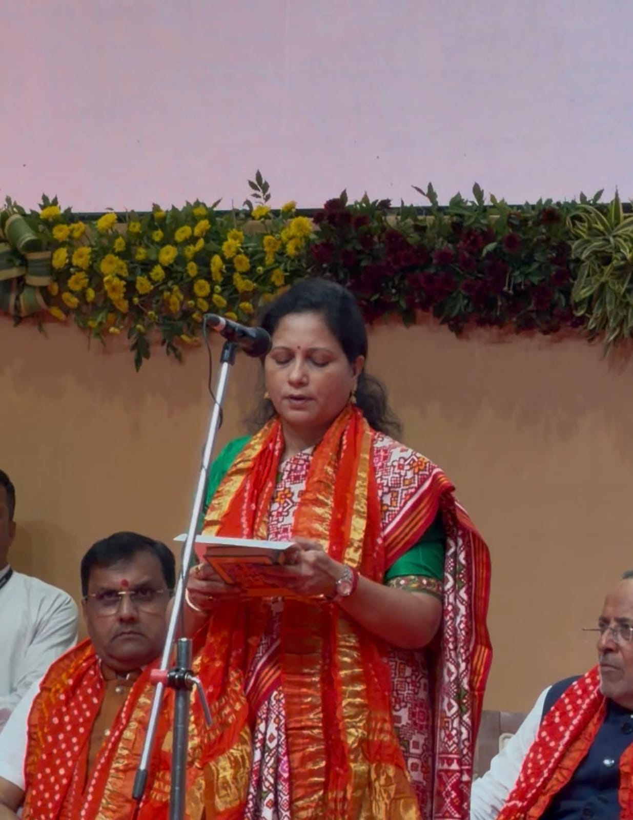 વડોદરાની જનતા, મનિષા વકીલને મંત્રીમંડળ લીધા એનાં કરતા બિનસક્ષમ-અહંકારી ધારાસભ્યોને નહીં લીધા તેમાં વધારે ખુશ છે