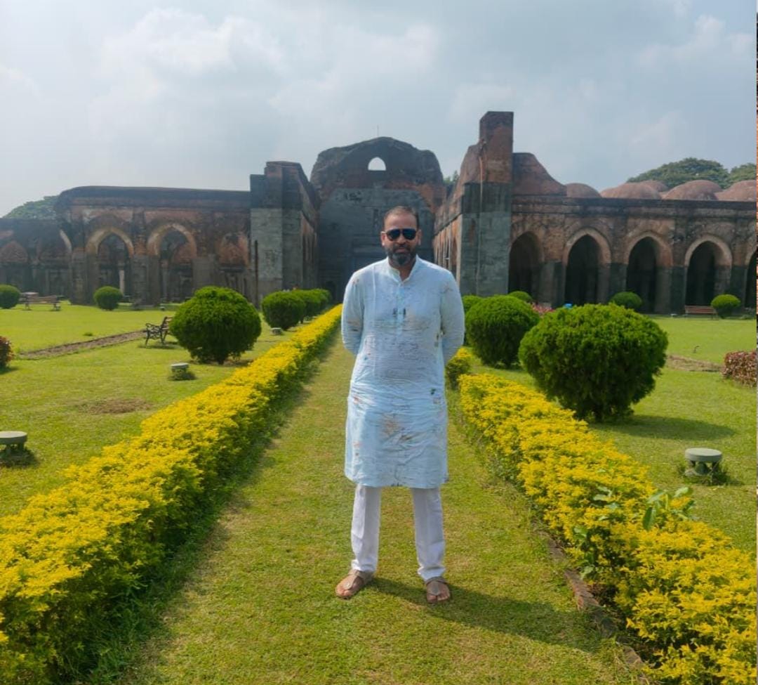 માલદામાં આવેલી અદીના મસ્જિદ એક ઐતિહાસિક મસ્જિદને ભાજપે આદિનાથ મંદિર ગણાવી 