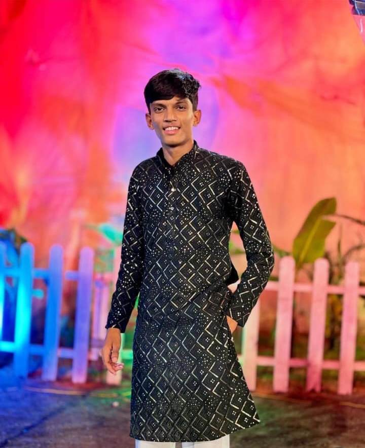 લાઈટિંગ જોવા જઈ રહેલા યુવકને ટ્રકે ટક્કર મારતા ગંભીર ઈજાઓને કારણે મોત