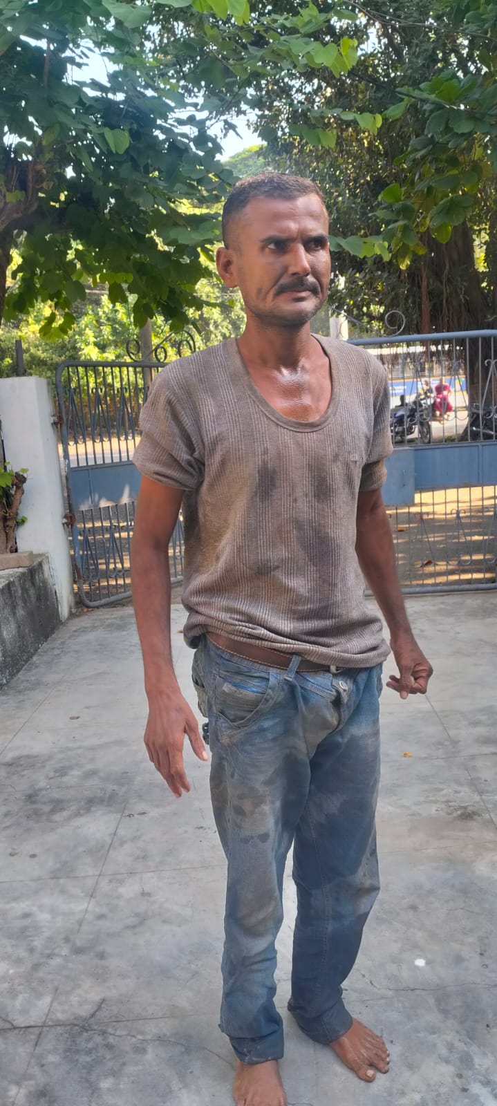 પરિવારથી વિખૂટા પડેલા માનસિક દિવ્યાંગનો સાંપ્રત સંસ્થાની મદદથી પરિવાર સાથે મિલન