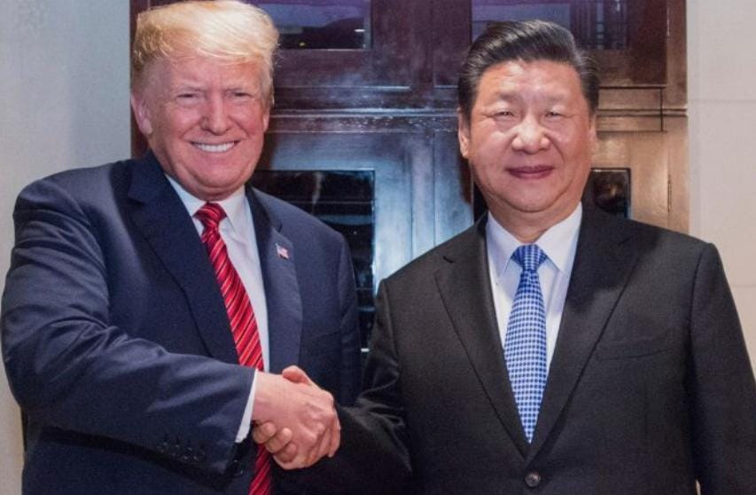 ડોનાલ્ડ ટ્રમ્પ ચીનના પ્રમુખ શી જિનપિંગ સાથે બેઠક 