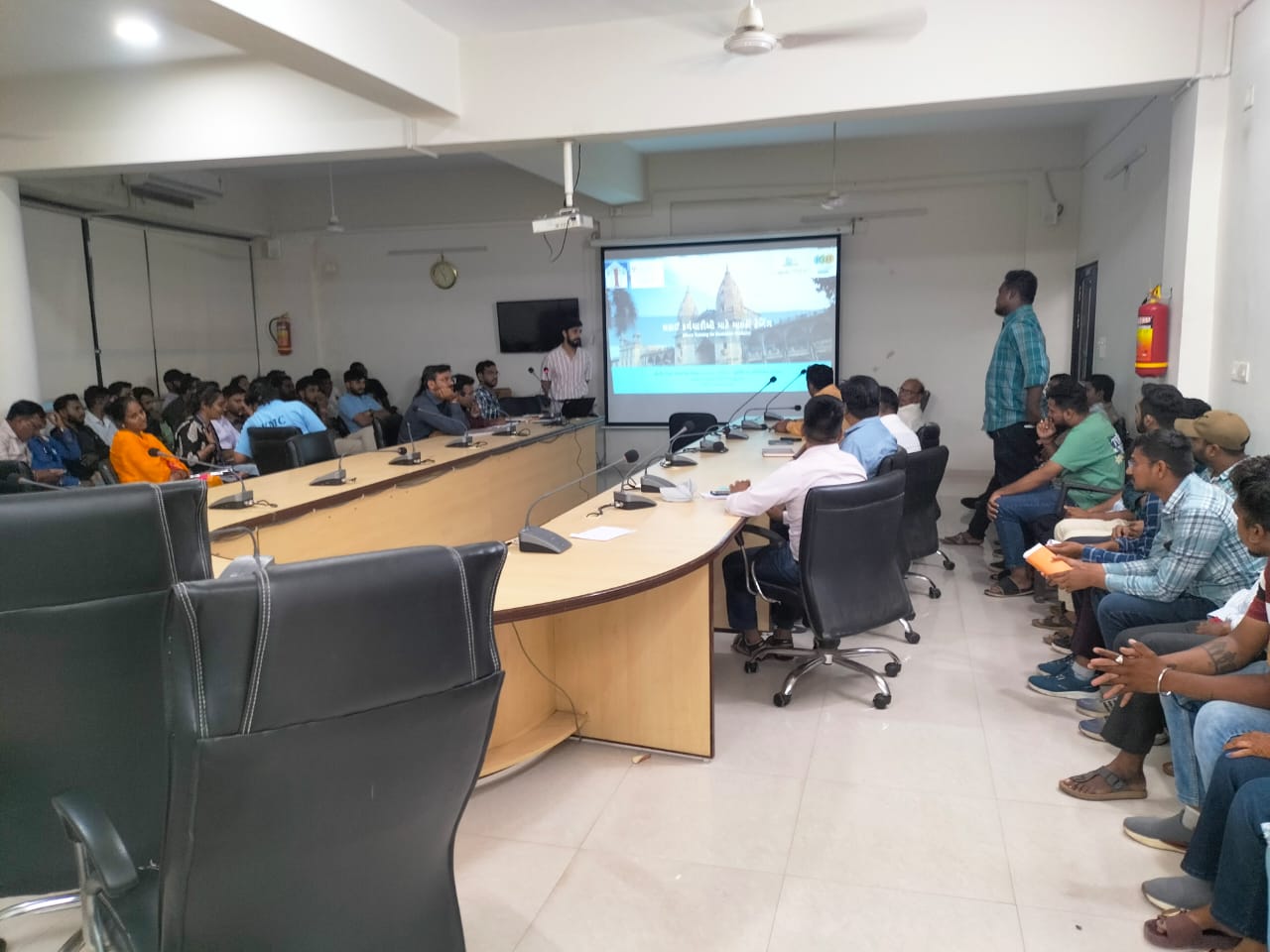 પાલિકા દ્વારા સફાઈ કર્મચારીઓ માટે કૌશલ્ય તથા સલામતી તાલીમ કાર્યક્રમોની શરૂઆત