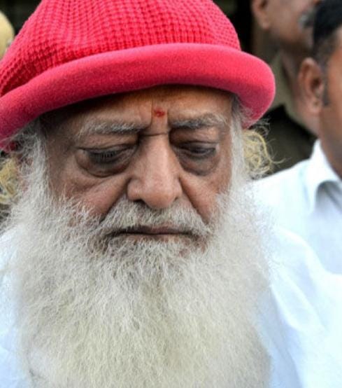 આસારામને ગુજરાત હાઇકોર્ટે હૃદય બીમારીની સારવાર માટે 6 મહિનાના વચગાળાના જામીન મંજૂર કર્યા