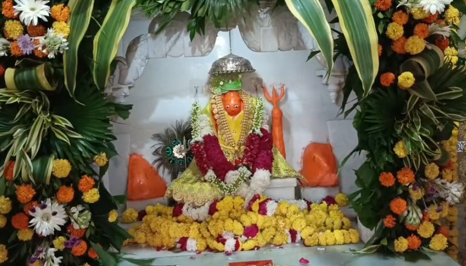 કાળભૈરવ દાદાની જન્મ જયંતી નિમિત્તે કાળભૈરવ દાદાના મંદિરે ભવ્ય ઉજવણી કરવામાં આવી