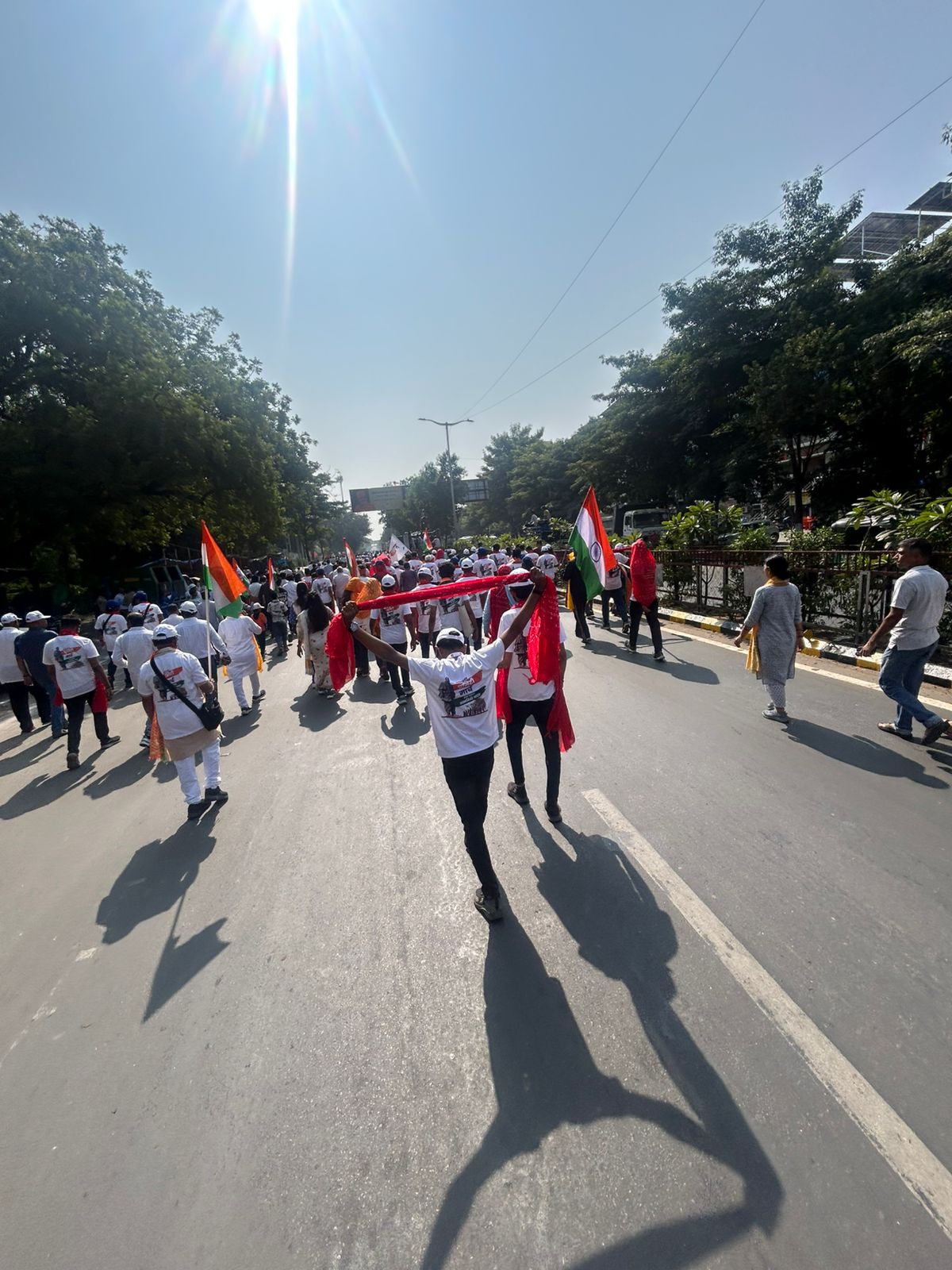 એકતા પદ યાત્રા કે રાજકીય ટાંટિયા ખેંચ યાત્રા ?