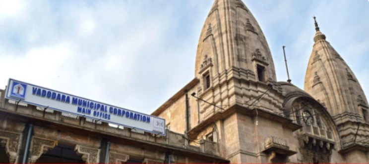 ફૂડ શાખાનું મોટું આકસ્મિક ચેકિંગ અભિયાન—૨૧૮ યુનિટોની તપાસ, નાસપાત્ર ખોરાકનો નાશ.