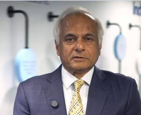 ઈન્ડિગો એરલાઈન્સના ચેરમેન વિક્રમ સિંહ મહેતાએ  જાહેરમાં માફી માંગી: અમારી કંપનીથી ભૂલ થઈ છે. 