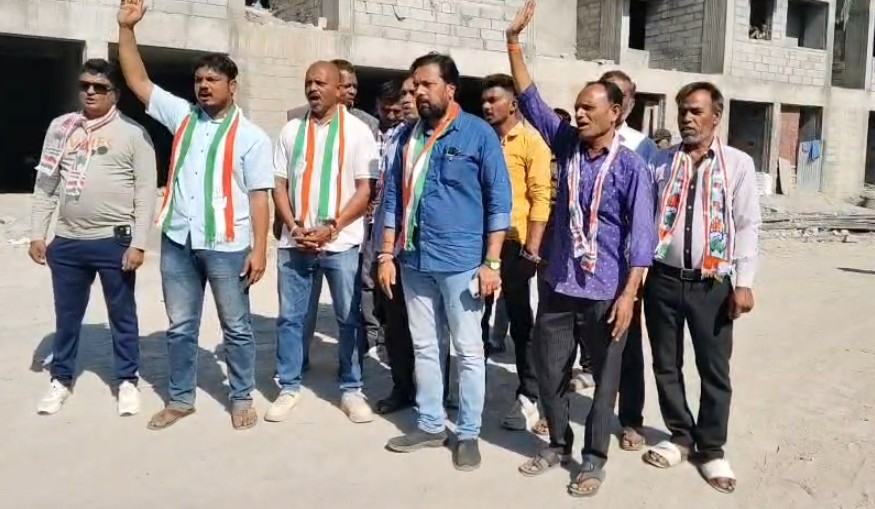 EWS મકાનોના નામે હોબાળો