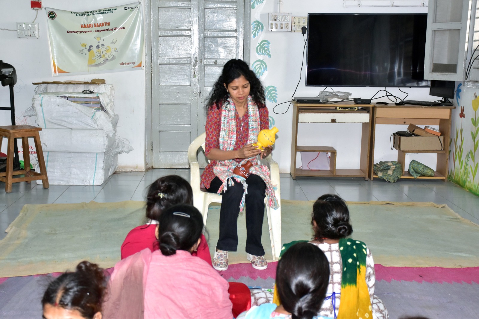 કલાત્મક શક્તિને ઉજાગર કરી આત્મનિર્ભર નારી બનાવવાની દિશામાં નારી સંરક્ષણ કેન્દ્ર