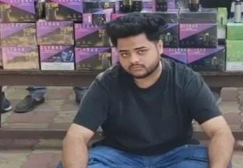 ઈ સિગારેટનો 10.42 લાખના જથ્થા સાથે એક શખ્સને ઝડપી પાડ્યો