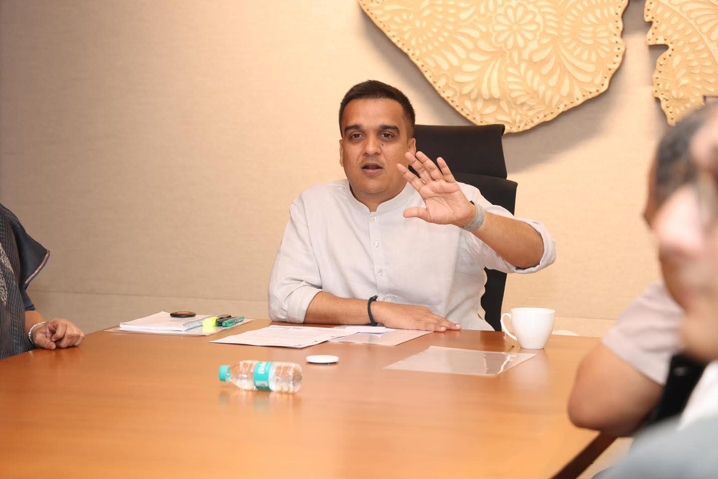 નબળી અને ભ્રષ્ટ નેતાગીરીએ વડોદરાની ઘોર ખોદી