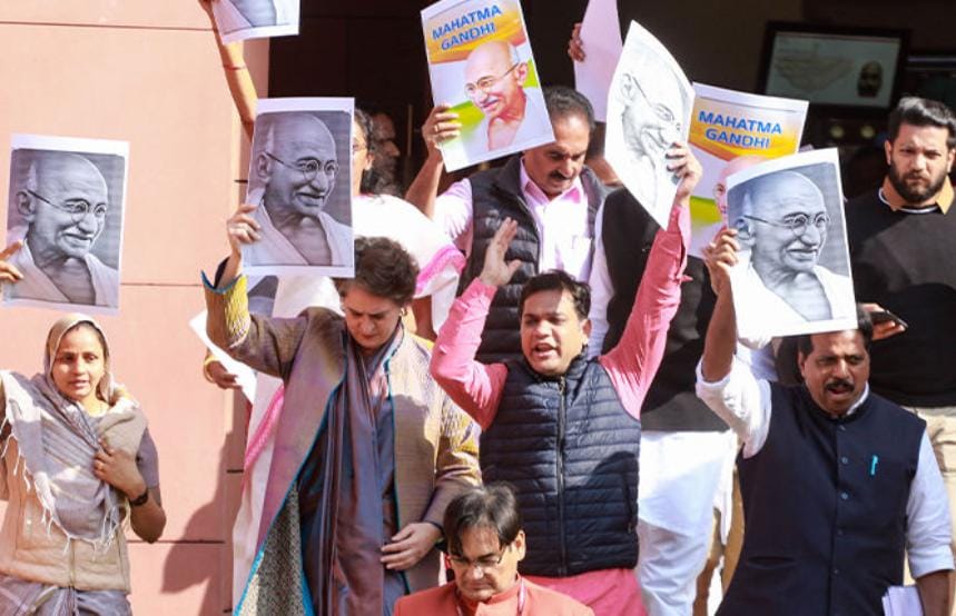 મનરેગા રદ કરવા, ગાંધીજીની બાદબાકી મુદ્દે આજે કોંગ્રેસનો દેશભરમાં વિરોધ પ્રદર્શન