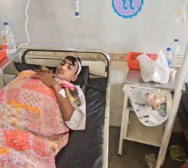 હાલોલ એસટી ડેપોવિસ્તારમાં ધોરણ 11માં અભ્યાસ કરતા એક વિદ્યાર્થી પર જીવલેણ હુમલો 