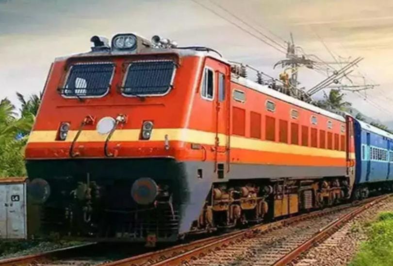 કાંદિવલી અને બોરીવલી સેક્શન વચ્ચે છઠ્ઠી રેલવે લાઇનના નિર્માણ કાર્યને વેગ આપવા માટે રેલવેનો 20 ડિસેમ્બરથી 30 દિવસનો લાંબો ટ્રાફિક બ્લોક