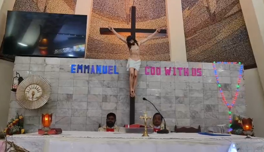 રોઝરી ચર્ચ ખાતે પ્રભુ ઇસુના જન્મ દિવસની ઉજવણી કરવામાં આવી. 