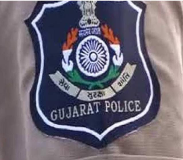 લાંબા સમયથી ફરાર આરોપી નુરમોહંમદ બદરૂદ્દીન મીયા સાધુનો વેશ ધારણ કરી લીધો હતો