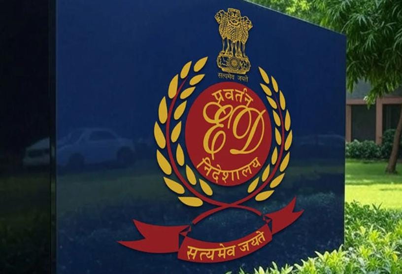 અમેરિકાએ પોતાના 2,500 મરીન કમાન્ડો અને સમુદ્ર તેમજ યુદ્ધ જહાજ USS ત્રિપોલીને મિડલ ઈસ્ટ તરફ આગળ વધવાનો આદેશ