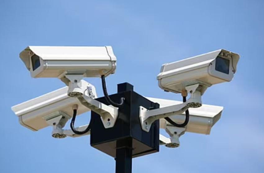 સરહદી રાજ્યોમાં ફેલાયેલું એક ખતરનાક જાસૂસી રેકેટ દિલ્હી પોલીસે પકડી પાડયું 