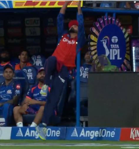 શ્રેયસ ઐયરે સુપરમેનની જેમ જબરદસ્ત કેચ પકડ્યો