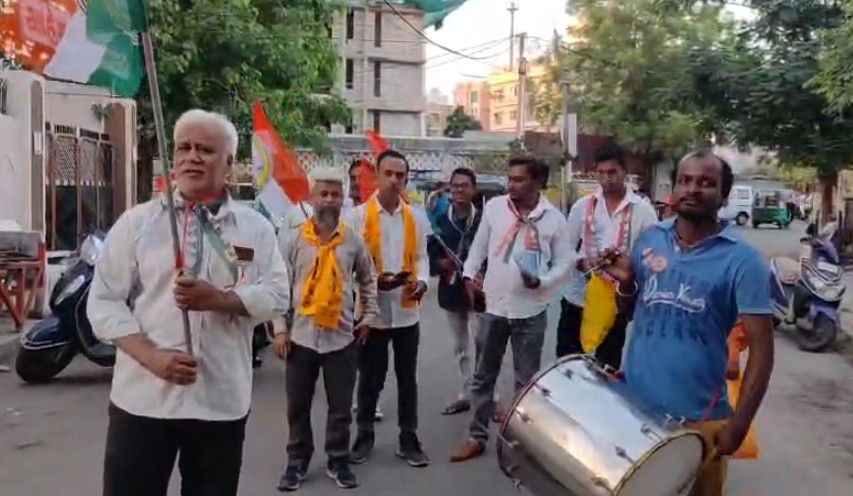 વોર્ડ નં. ૧૩માં ચૂંટણી જંગ તેજ :  અપક્ષ અને NCP ઉમેદવારોનો સ્લમ વિસ્તારોમાં લોકસંપર્ક કર્યો