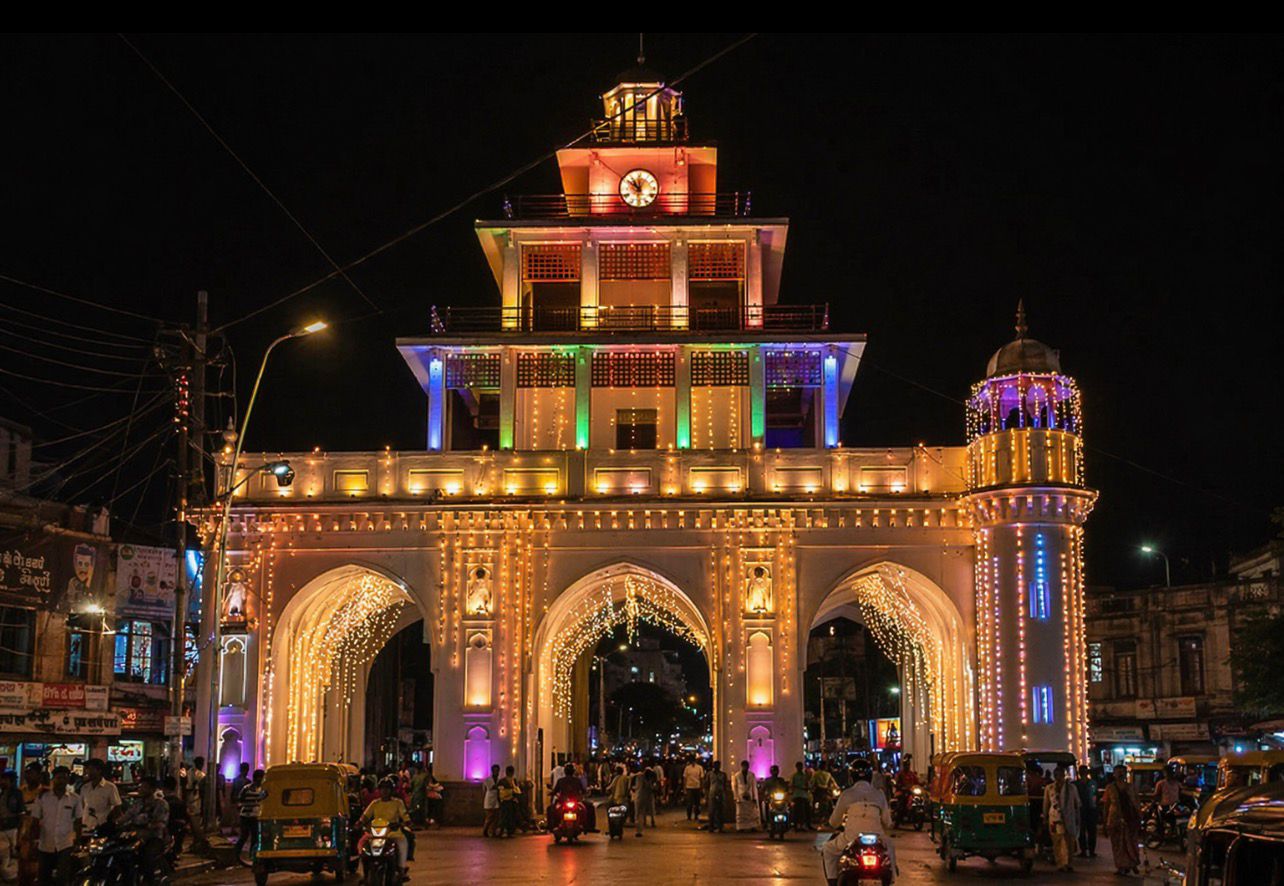 ઐતિહાસિક વારસાનાં સંરક્ષણ અને સુશોભનનાં નામે કરોડોનું આંધણ