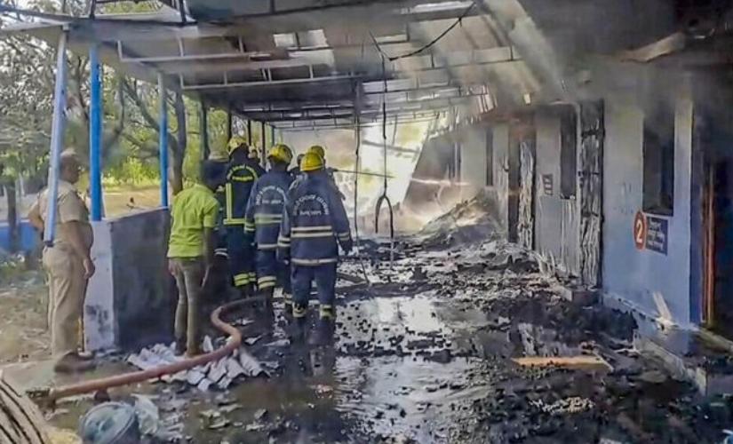 ફટાકડા બનાવવાની ફેક્ટરીમાં જોરદાર વિસ્ફોટ થવાને કારણે મોટી દુર્ઘટના : ૨૩ લોકોનાં મોત