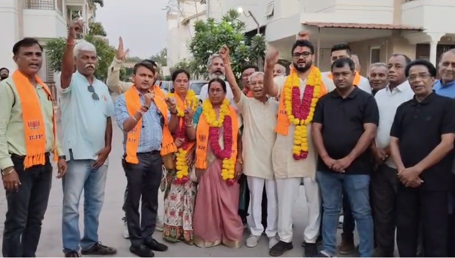 વોર્ડ નં. 12ના ઉમેદવારોની ફેરણી દરમિયાન સુખદ સમાધાન