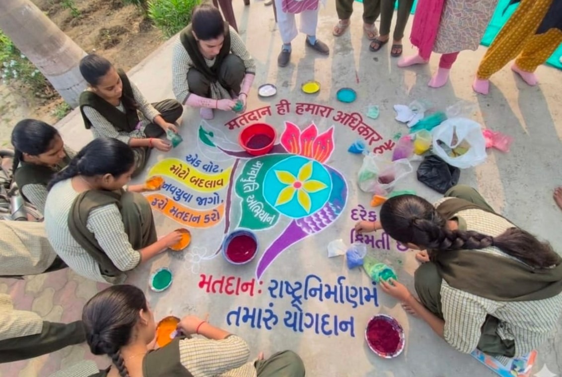 સ્થાનિક સ્વરાજની ચૂંટણીને લઈ શાળાઓમાં મતદાન જાગૃતિ અભિયાન તેજ