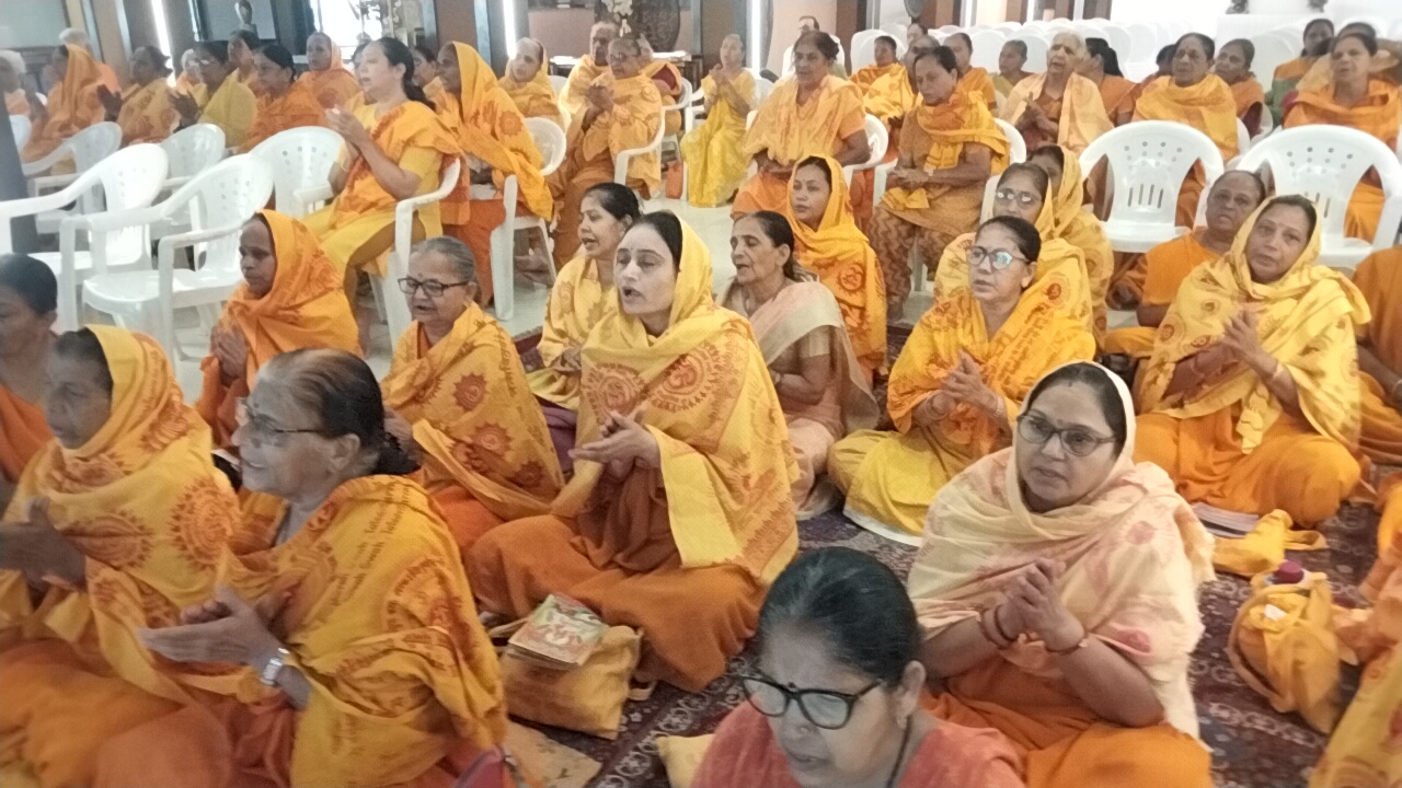 àª—àª¾àª¯àª¤à«àª°à«€ àªªàª°àª¿àªµàª¾àª° àª¦à«àªµàª¾àª°àª¾ àªµàª¿àª¶à«‡àª· àª¸àª¾àª§àª¨àª¾ àª…àª­àª¿àª¯àª¾àª¨àª¨à«‹ àªªà«àª°àª¾àª°àª‚àª­: 40 àª¦àª¿àªµàª¸à«€àª¯ àªªà«àª°àª¶à«àªšàª°àª£ àª…àª¨à«‡ àªµà«àª¯àª¸àª¨àª®à«àª•à«àª¤àª¿ àª…àª­àª¿àª¯àª¾àª¨àª¨à«‹ àª¸àª‚àª•àª²à«àªª