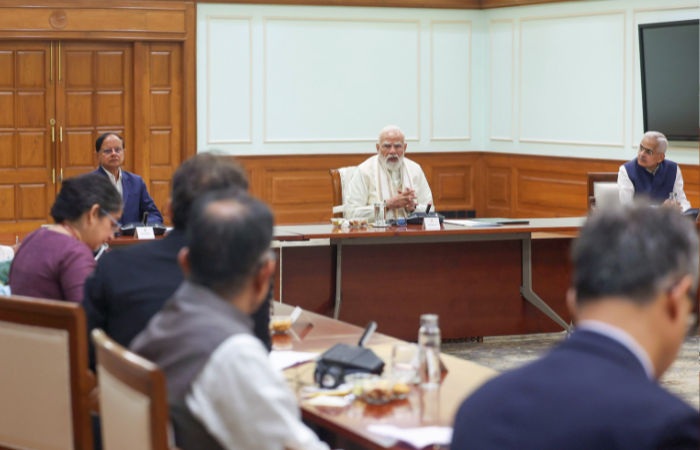 વૈશ્વિક મહાસંકટ વચ્ચે PM મોદીની ઇકોનોમિક કાઉન્સિલ સાથે હાઈ-લેવલ બેઠક: ઈઝ ઓફ ડુઈંગ બિઝનેસ પર વિશેષ ફોકસ