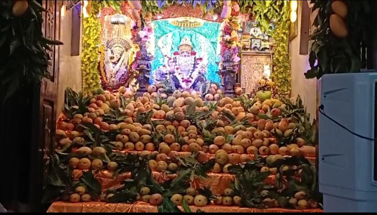 માંડવી મહાકાળી મંદિરે કાળી ચૌદસ પર ભક્તિભાવનો અનોખો માહોલ