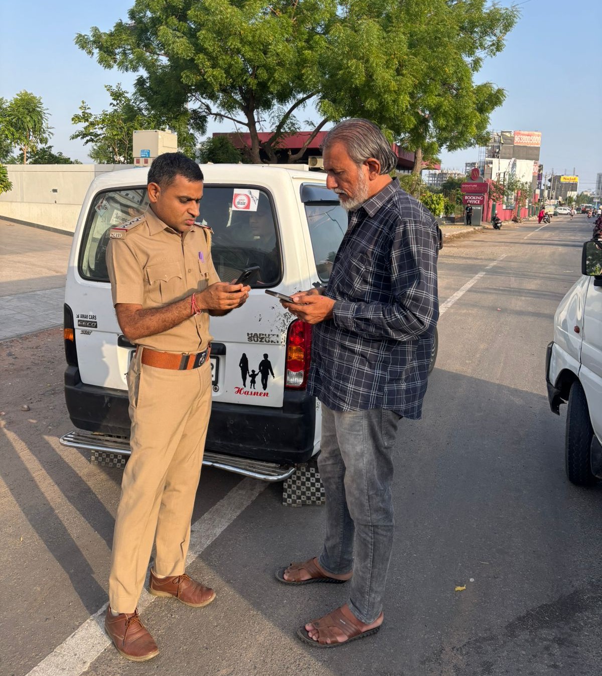 વડોદરામાં સ્કૂલ વાહનો સામે આરટીઓની તવાઈ: માત્ર 5 દિવસમાં 271 વાહનો દંડાયા, ₹19.51 લાખનો દંડ વસૂલાયો