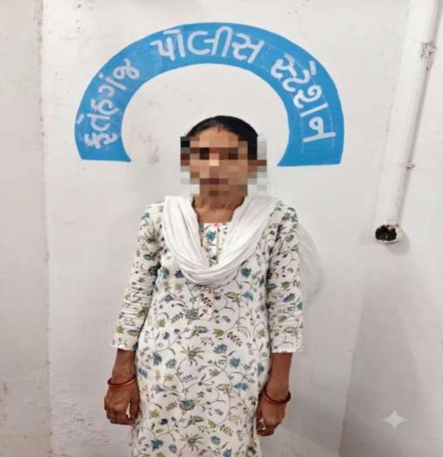ફતેહગંજમાં જ્વેલર્સની દુકાનમાંથી સોનાની ચોરી કરનાર મહિલા કલાકોમાં ઝડપાઈ