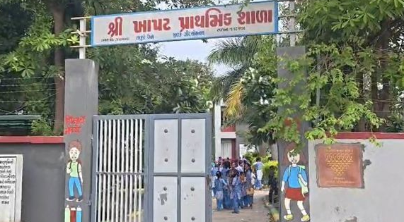 ઉનામાં વિદ્યાર્થી પાસે દારૂ મંગાવનાર શિક્ષક સસ્પેન્ડ, પ્રોહિબિશન એક્ટ હેઠળ ગુનો નોંધાતા ધરપકડ